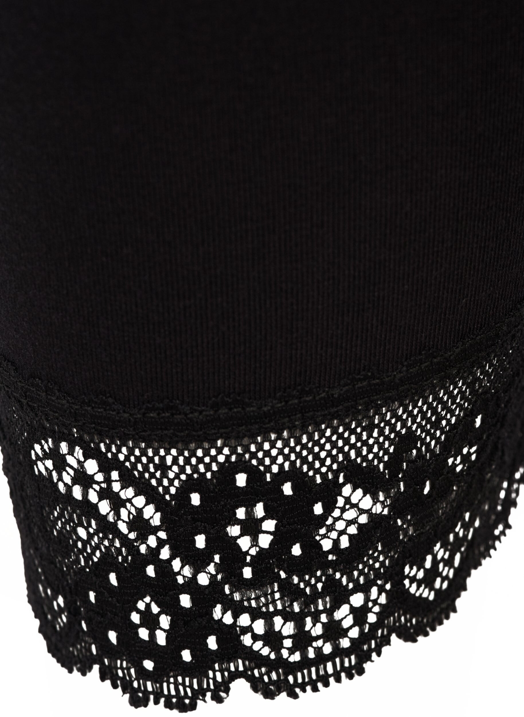 Zizzi Legging 3/4 basique bord&eacute; de dentelle, Black, Packshot image number 2