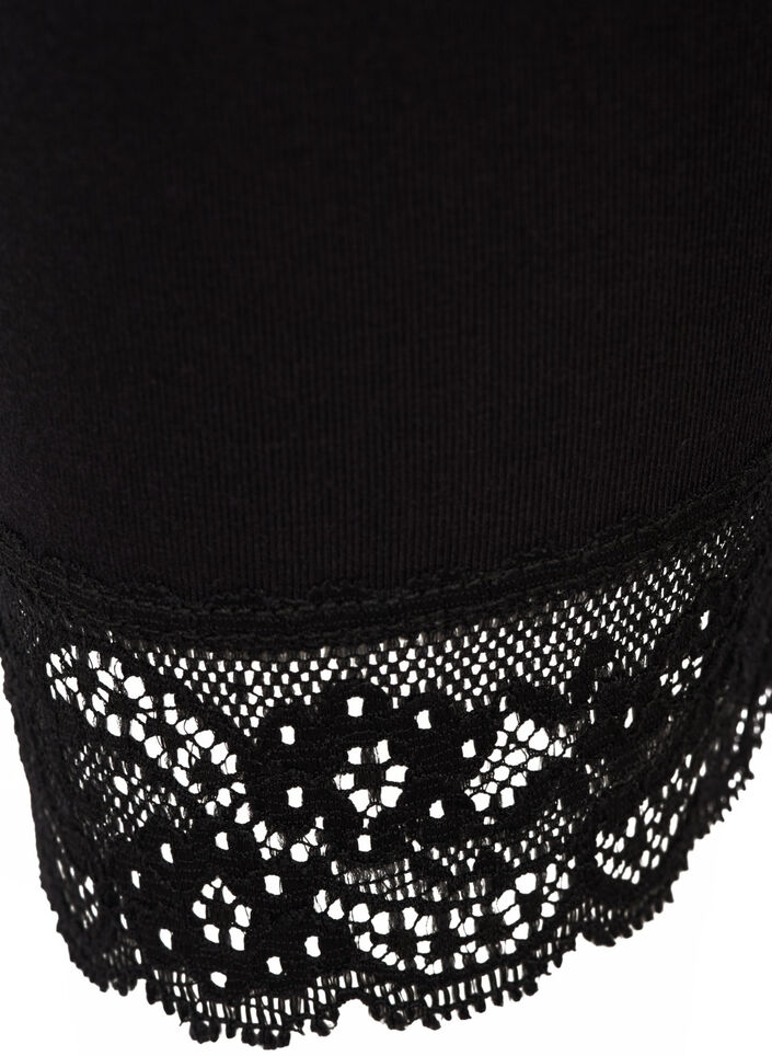 Legging 3/4 basique bord&eacute; de dentelle, Black, Packshot image number 2
