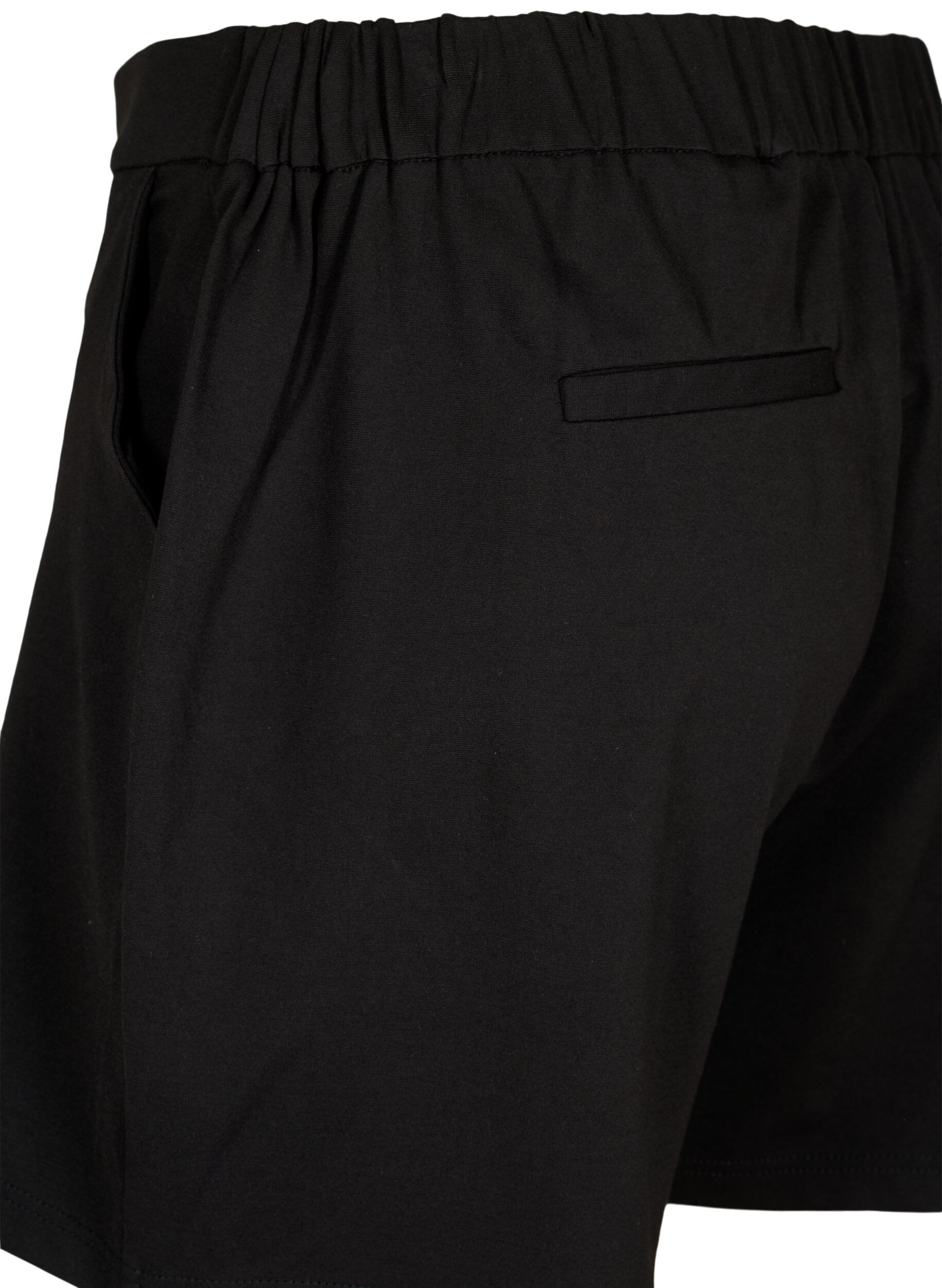Zizzi Maddison Shorts mit normaler Passform, Black, Packshot image number 3