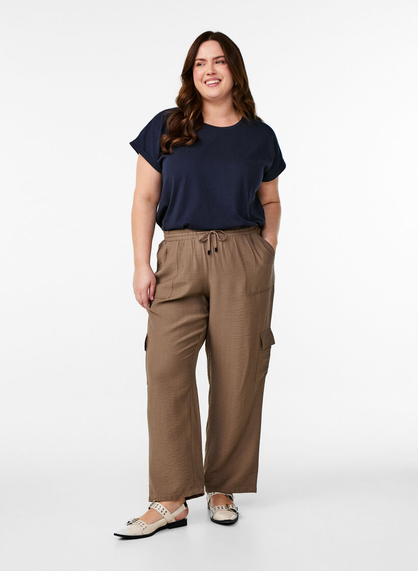 T-shirt &agrave; manches courtes en m&eacute;lange de coton, Bleu, Model image number 1