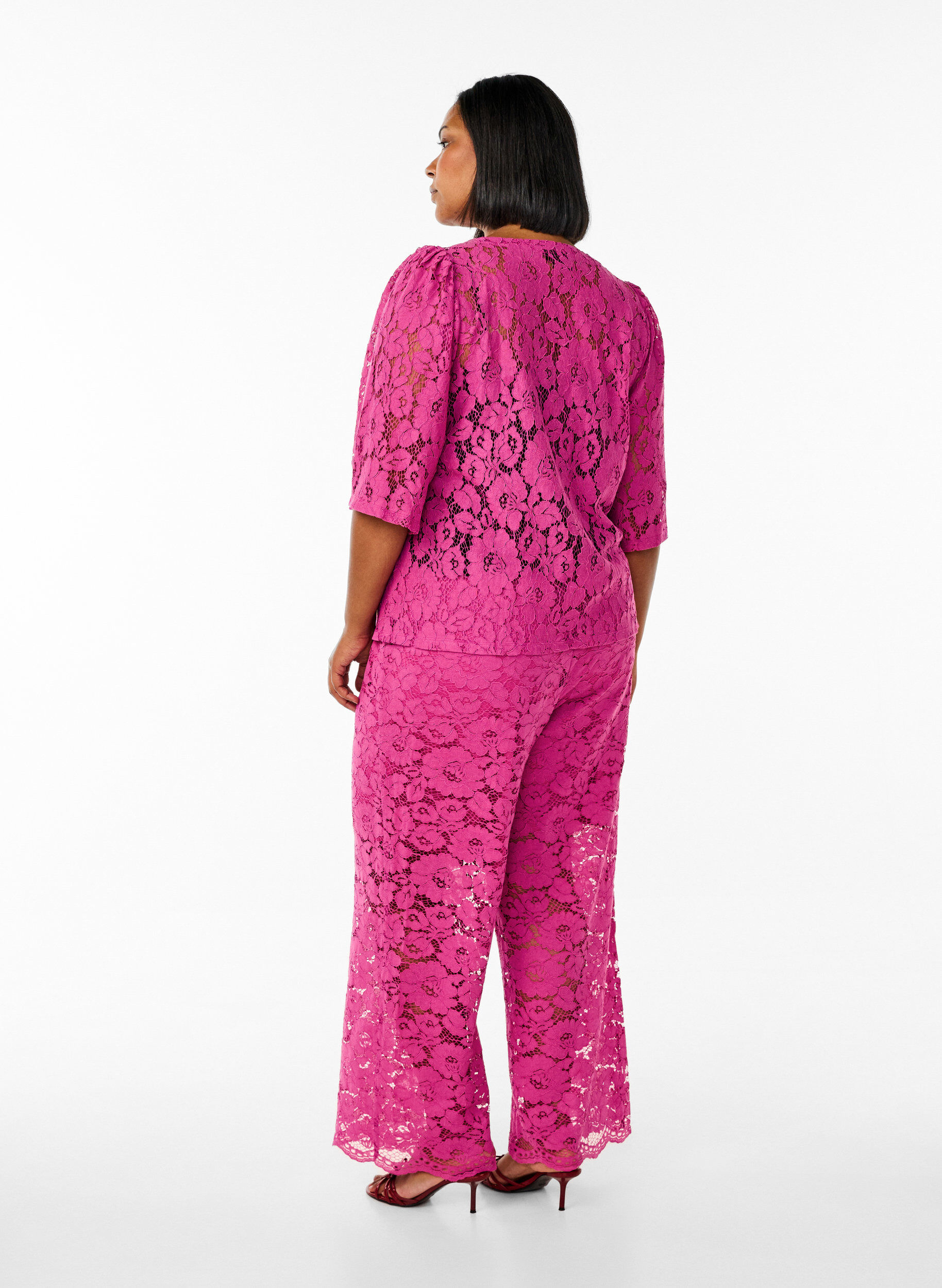 Zizzi Pantalon taille haute en dentelle et avec des poches, Rose, Model image number 1