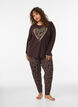 Haut de pyjama en coton &agrave; imprim&eacute; c&oelig;urs, Marron, Model image number 1