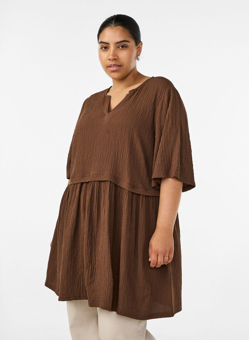 Tunika mit Crinkle-Struktur und 1/2-&Auml;rmeln, Braun, Model image number 0