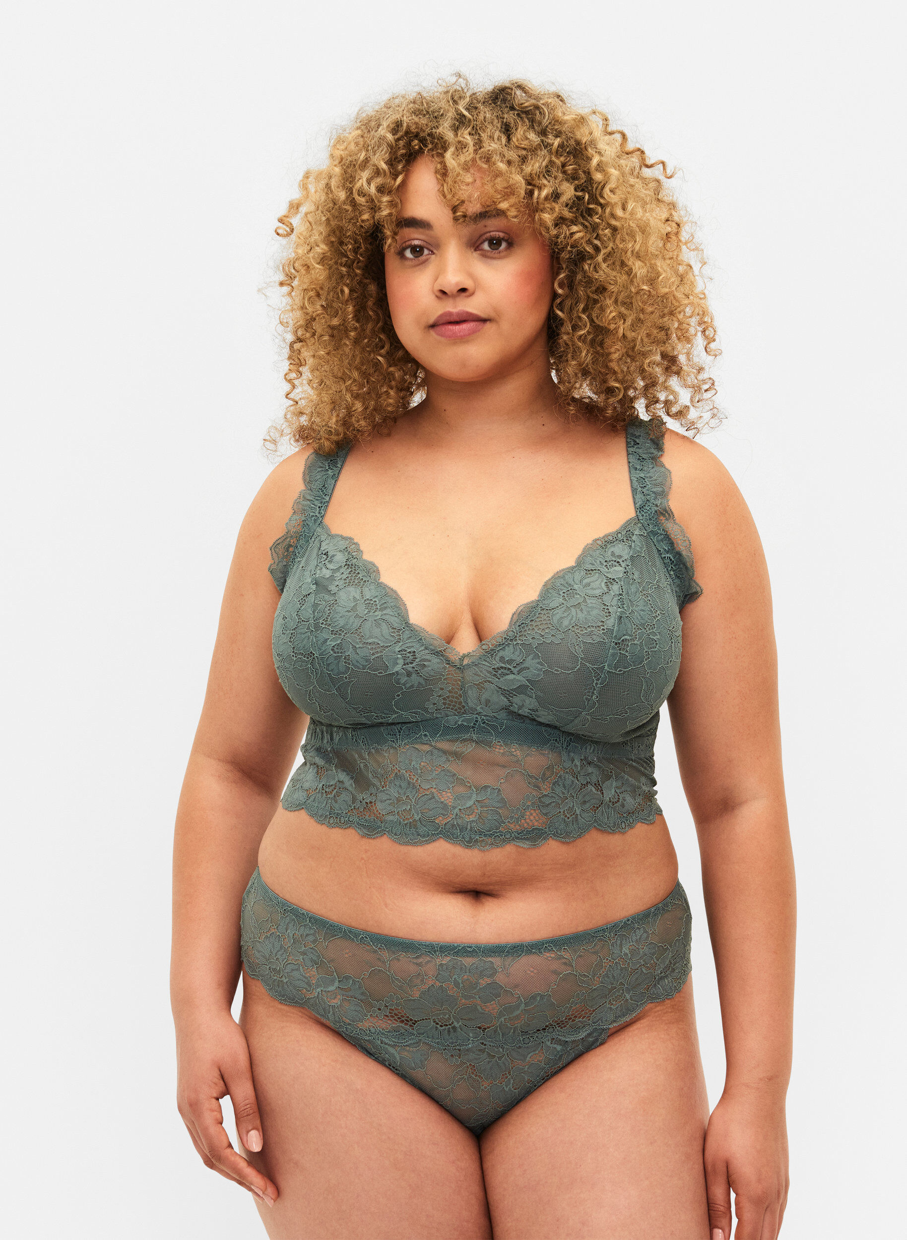 Zizzi Culotte br&eacute;silienne avec taille r&eacute;guli&egrave;re, Balsam Green, Model image number 0