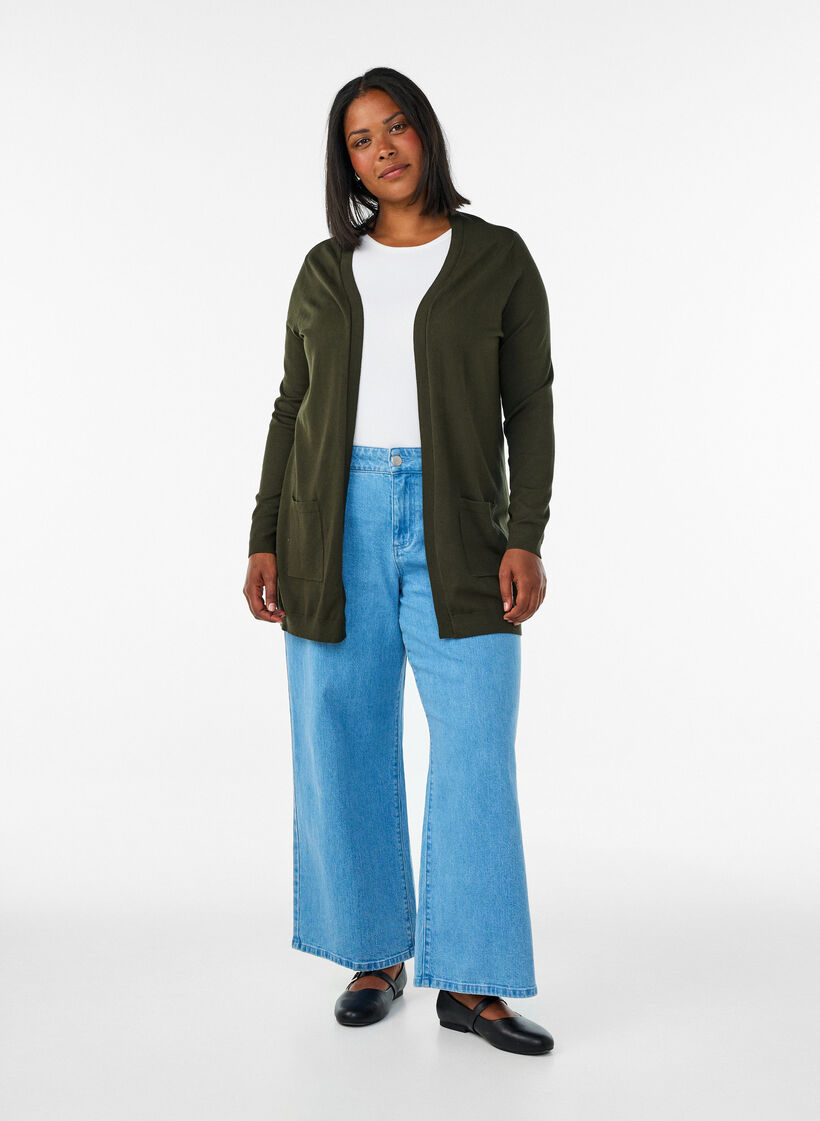 Lange Strickjacke aus einer Viskosemischung, Gr&uuml;n, Model image number 1