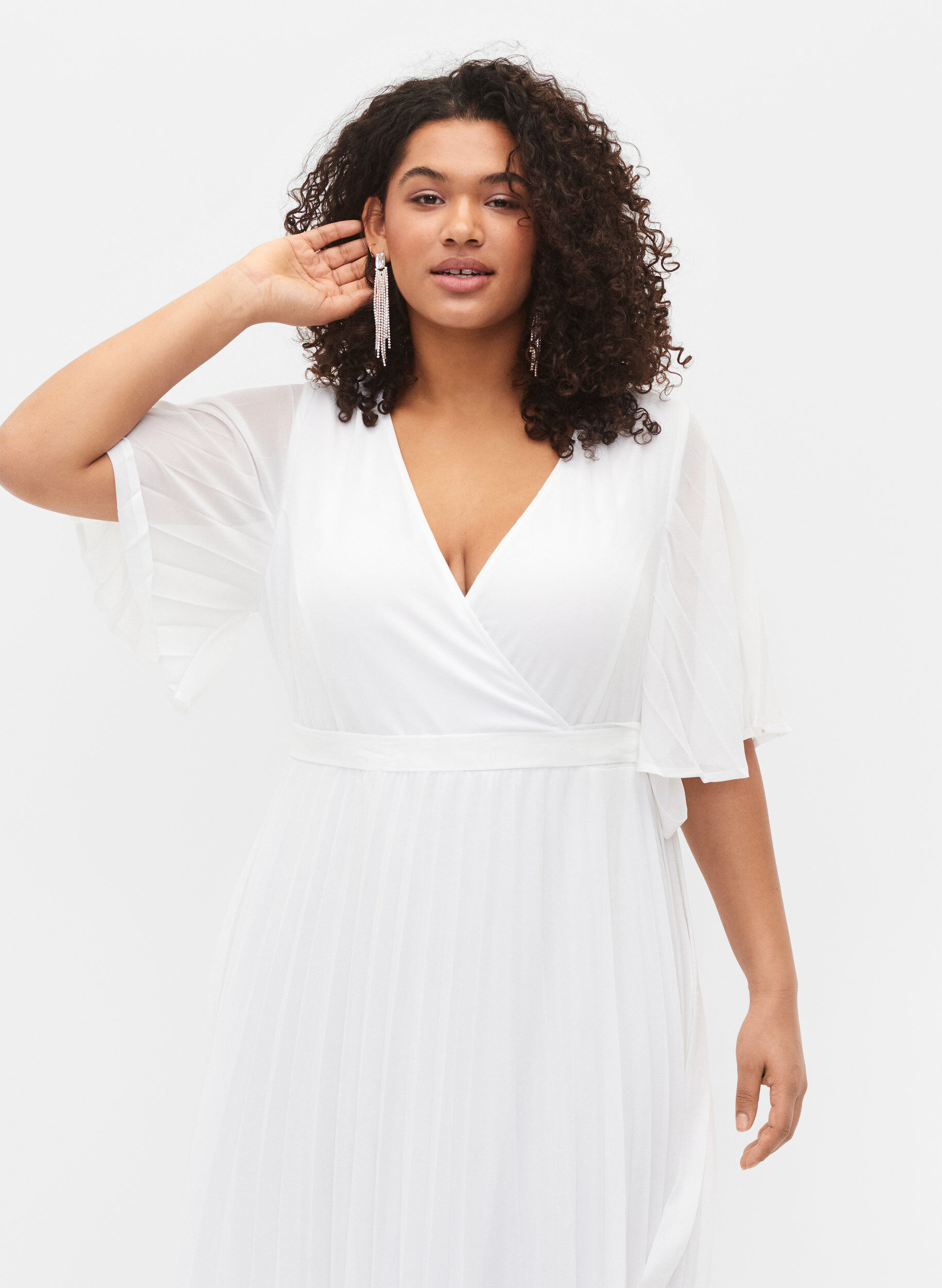 Zizzi Robe midi pliss&eacute;e &agrave; manches courtes, Star White, Model image number 2