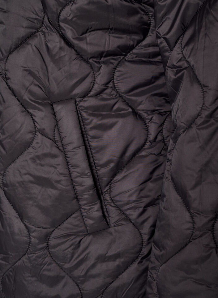 Veste matelass&eacute;e avec boutons-pression et col rond, Noir, Packshot image number 3