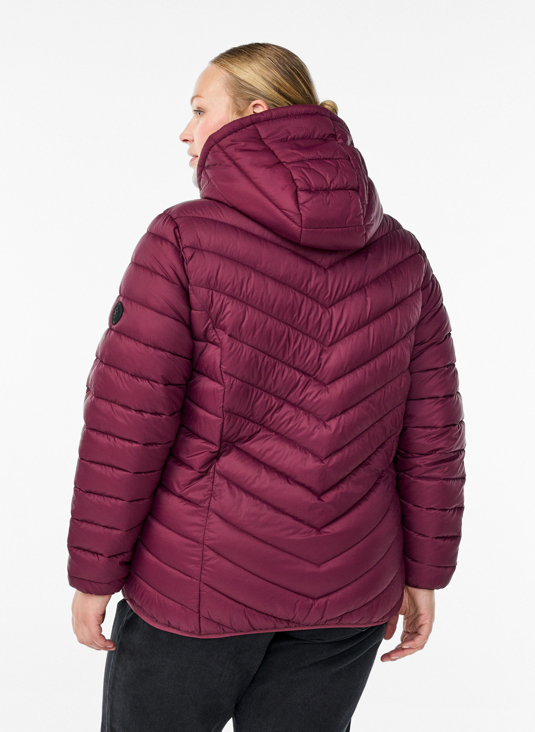 Zizzi Leichte Steppjacke mit Kapuze, Dunkles Bordeaux, Model image number 2
