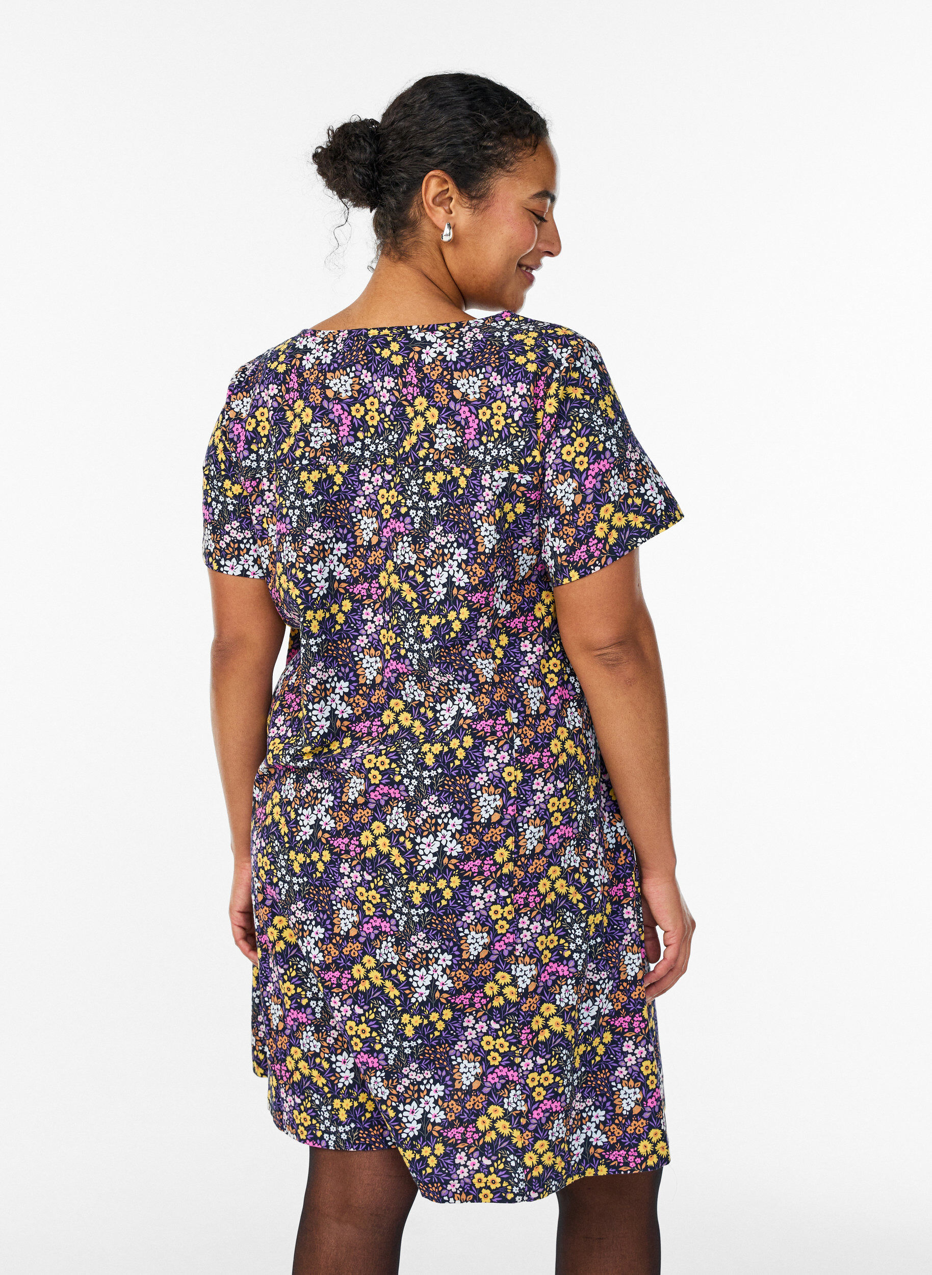 ZizziKurzes A-Linien-Kleid mit floralem Print, Blau, Model image number 2