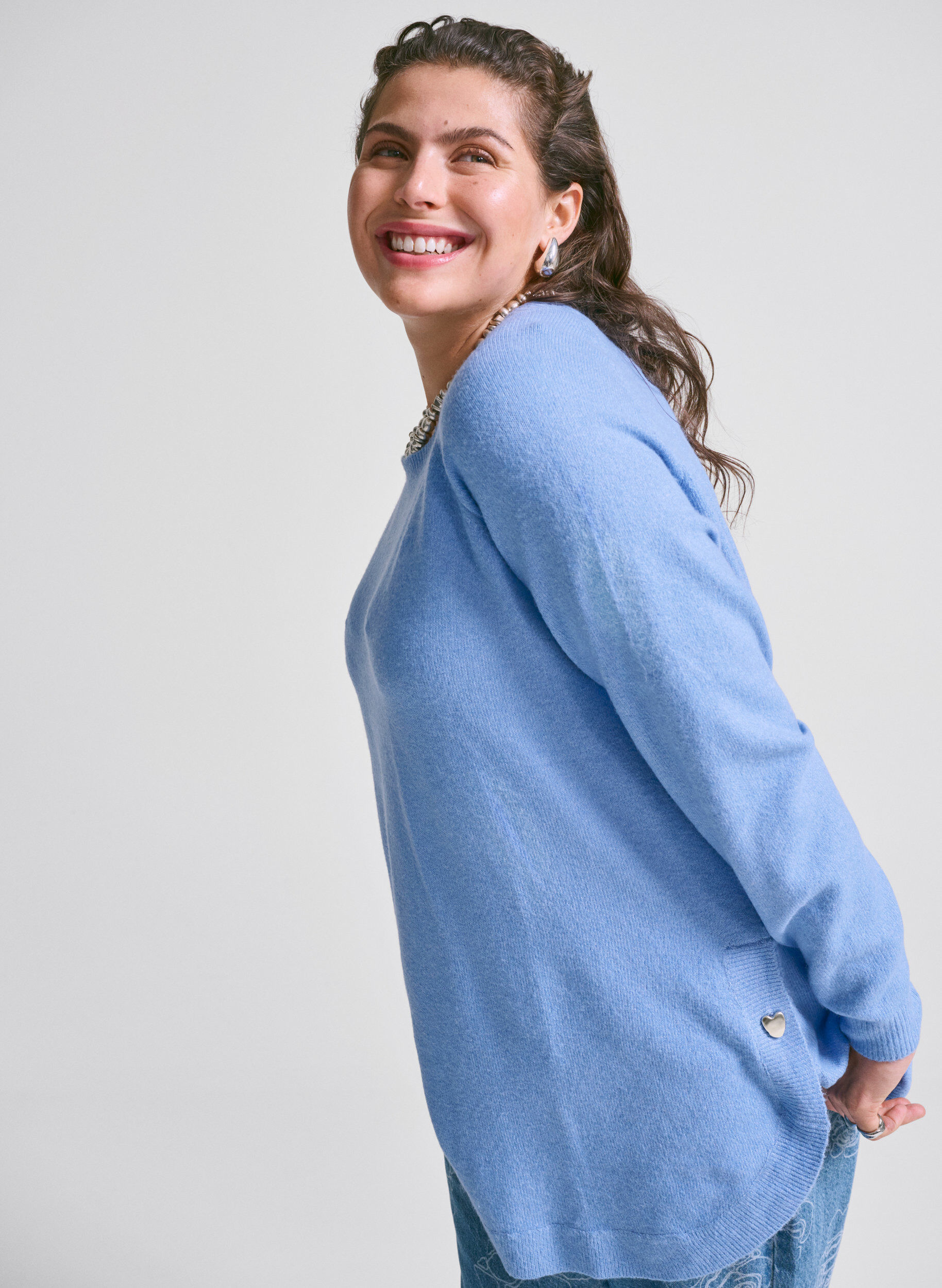 Zizzi Lange Strickbluse mit Knopfdetail an der Seite, Della R. Blue Mel., Image image number 0