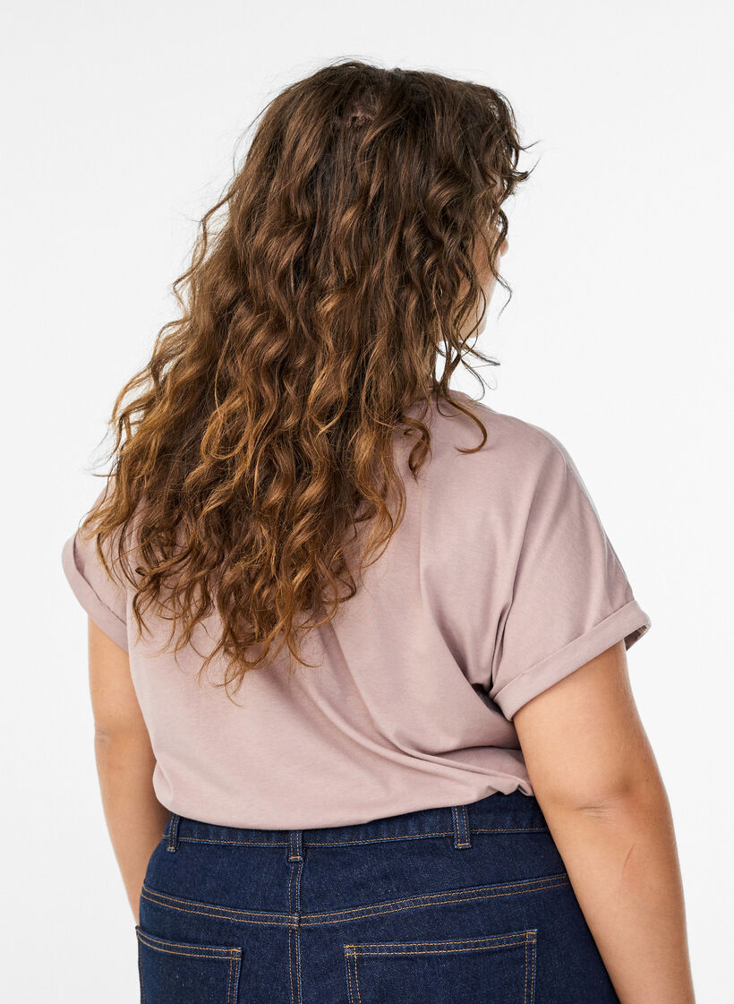 Kurzärmliges T-Shirt aus einer Baumwollmischung, Rot, Model image number 2