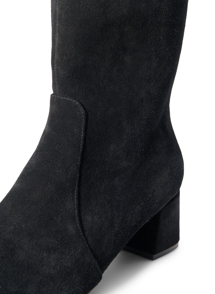 Large – Bottes en daim à talon, Black, Packshot image number 3