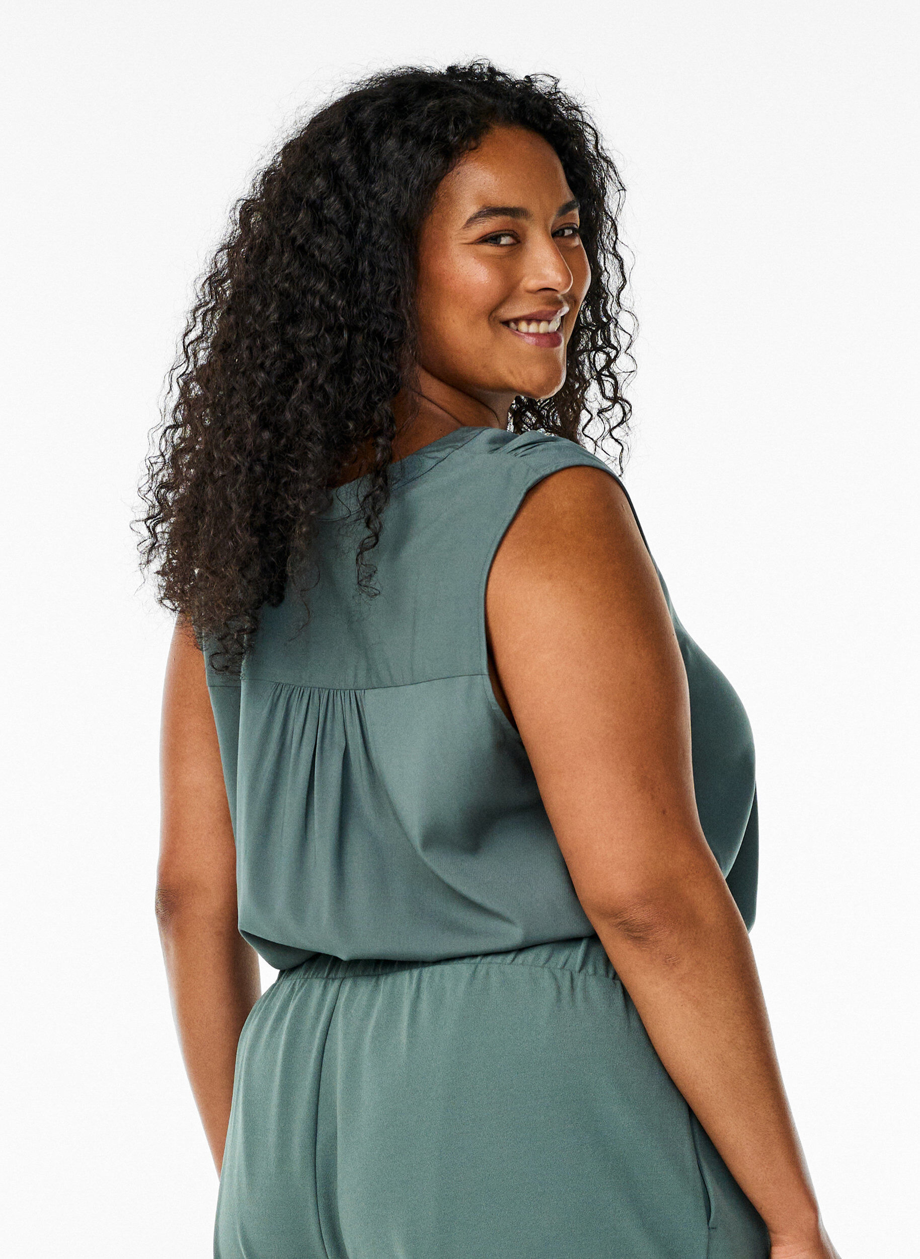 Zizzi FLASH - &Auml;rmellose Viskosebluse, Gr&uuml;n, Model image number 2