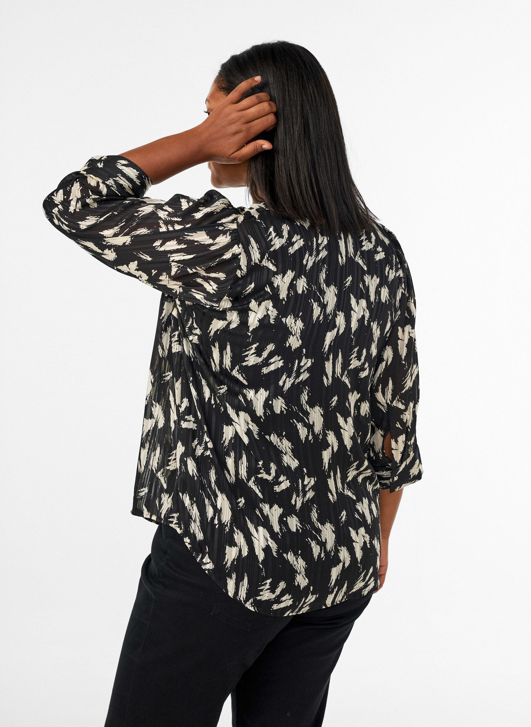 ZizziGemusterte Bluse mit Stehkragen und 3/4-&Auml;rmeln, Schwarz, Model image number 2