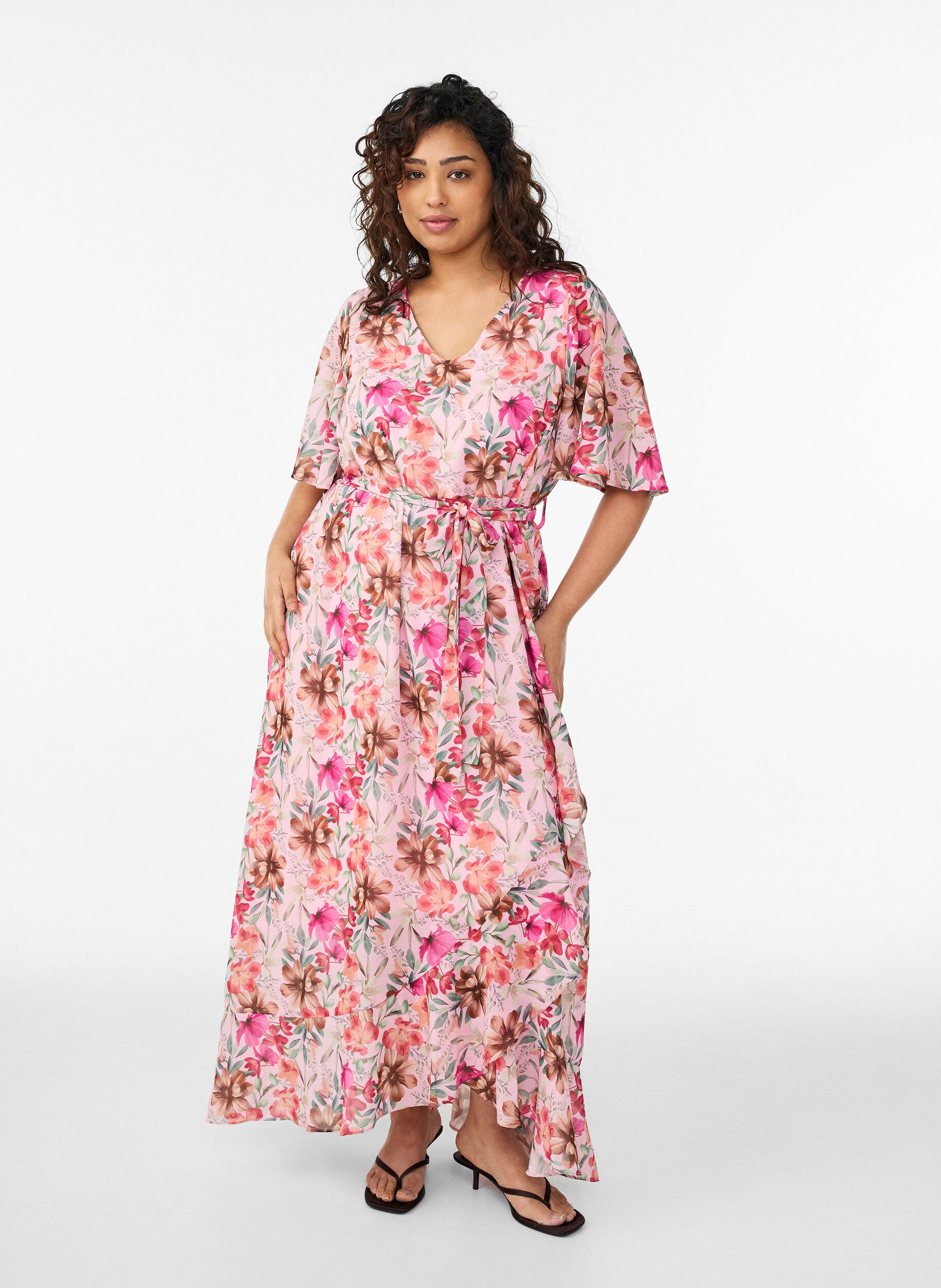 Maxikleid aus Chiffon mit V-Ausschnitt und R&uuml;schensaum, , Model