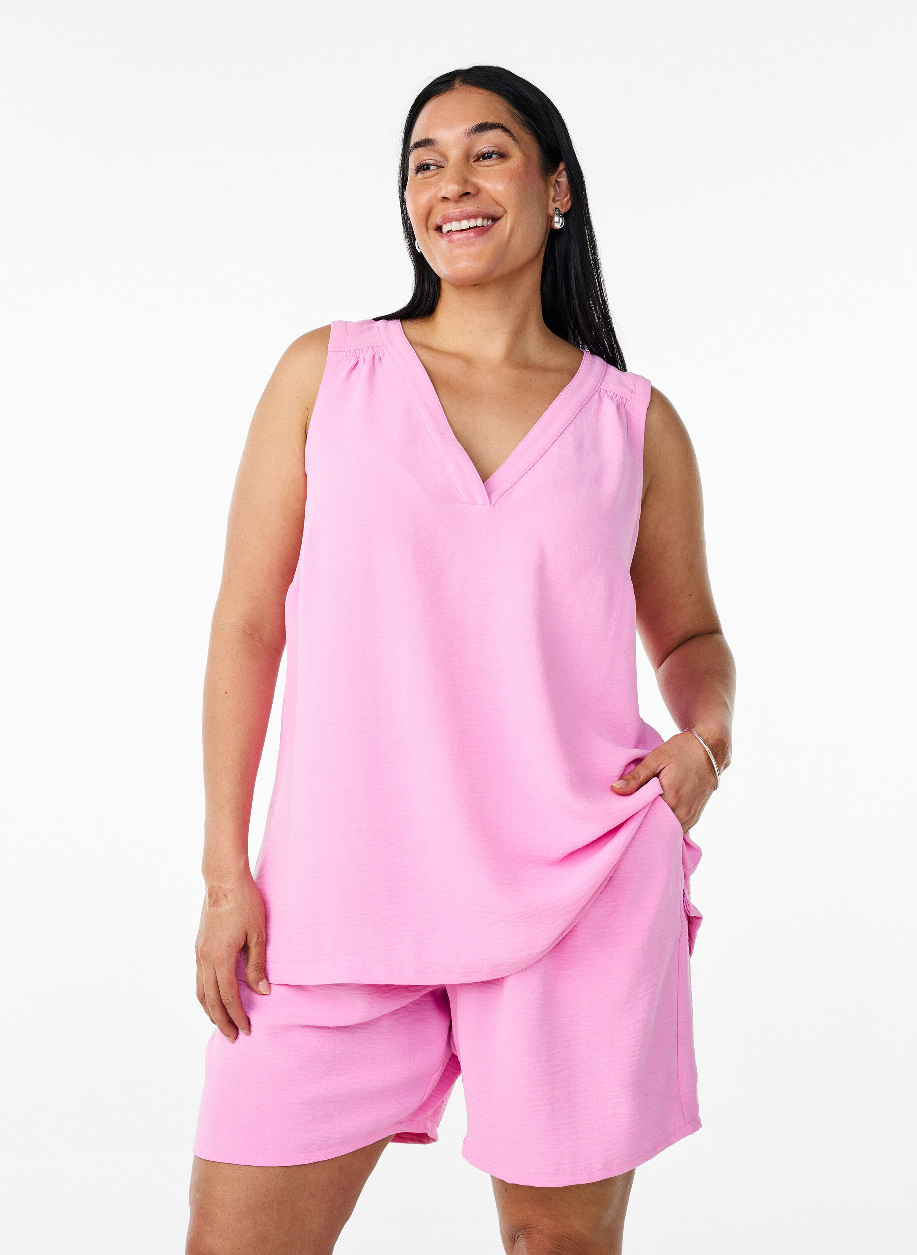 Zizzi&Auml;rmelloses Oberteil mit Faltendetails, Pink, Model image number 0