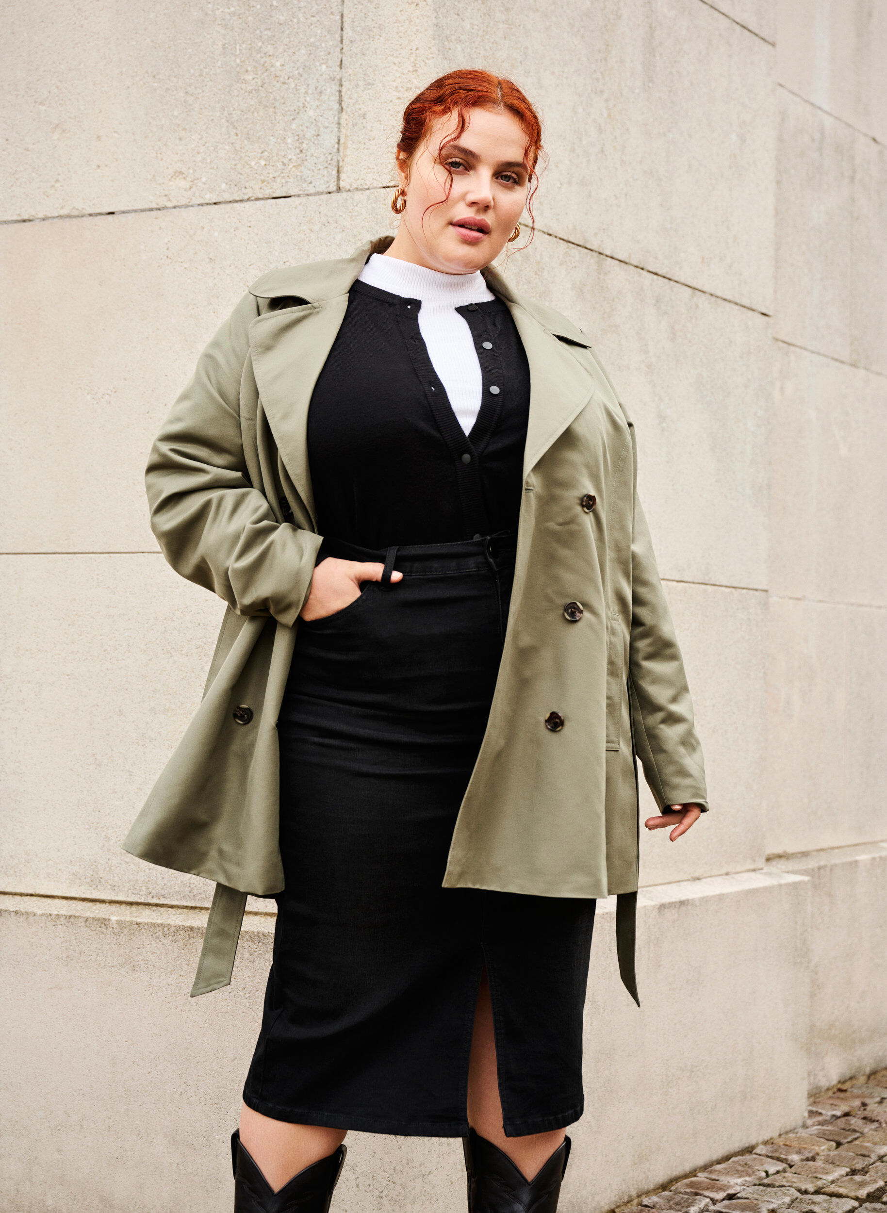 Zizzi Kurzer Trenchcoat mit G&uuml;rtel, Gr&uuml;n, Image image number 0