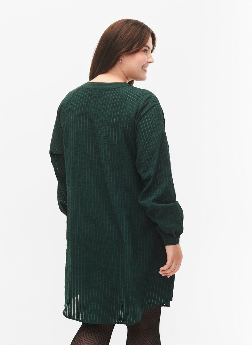 Chemise longue en viscose à motifs rayés, Scarab, Model image number 1