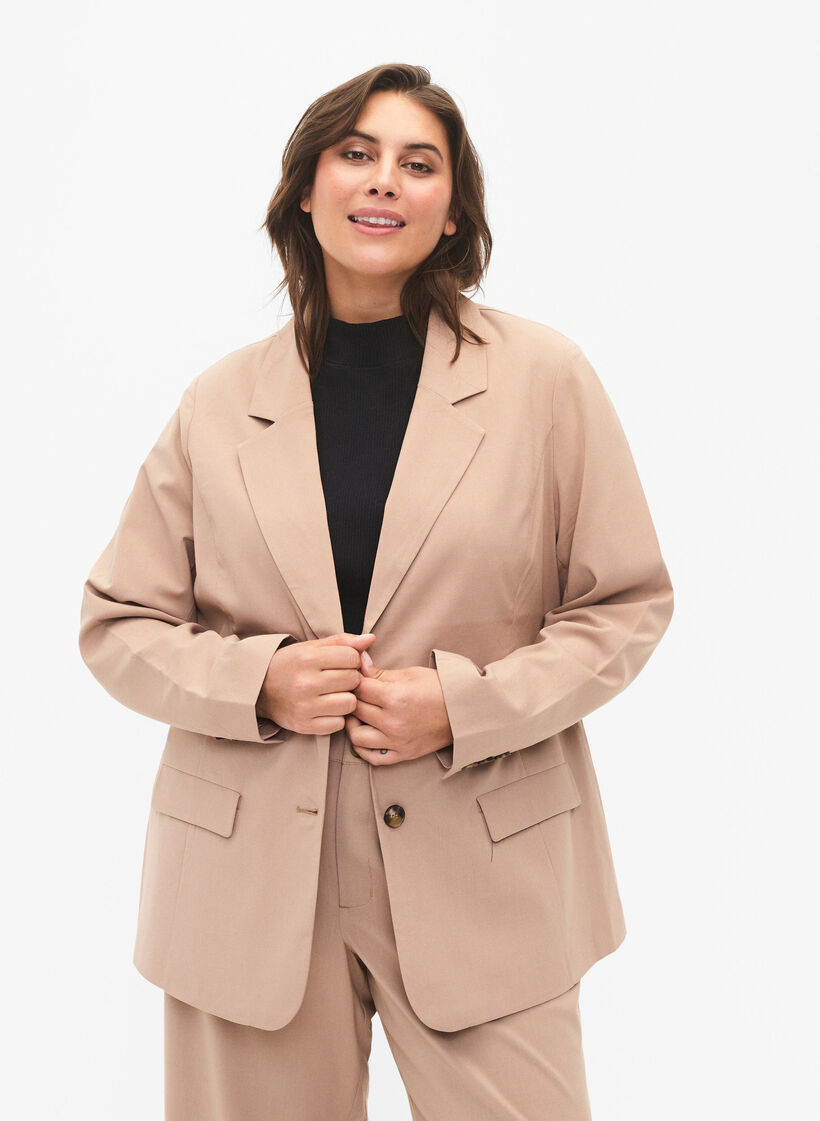 Blazer classique avec fermeture à boutons, Amphora, Model image number 0