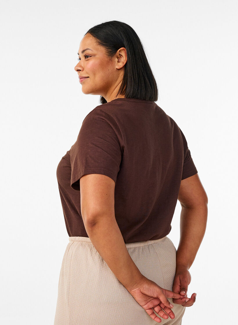 T-shirt dot&eacute; de boutons, Marron, Model image number 2