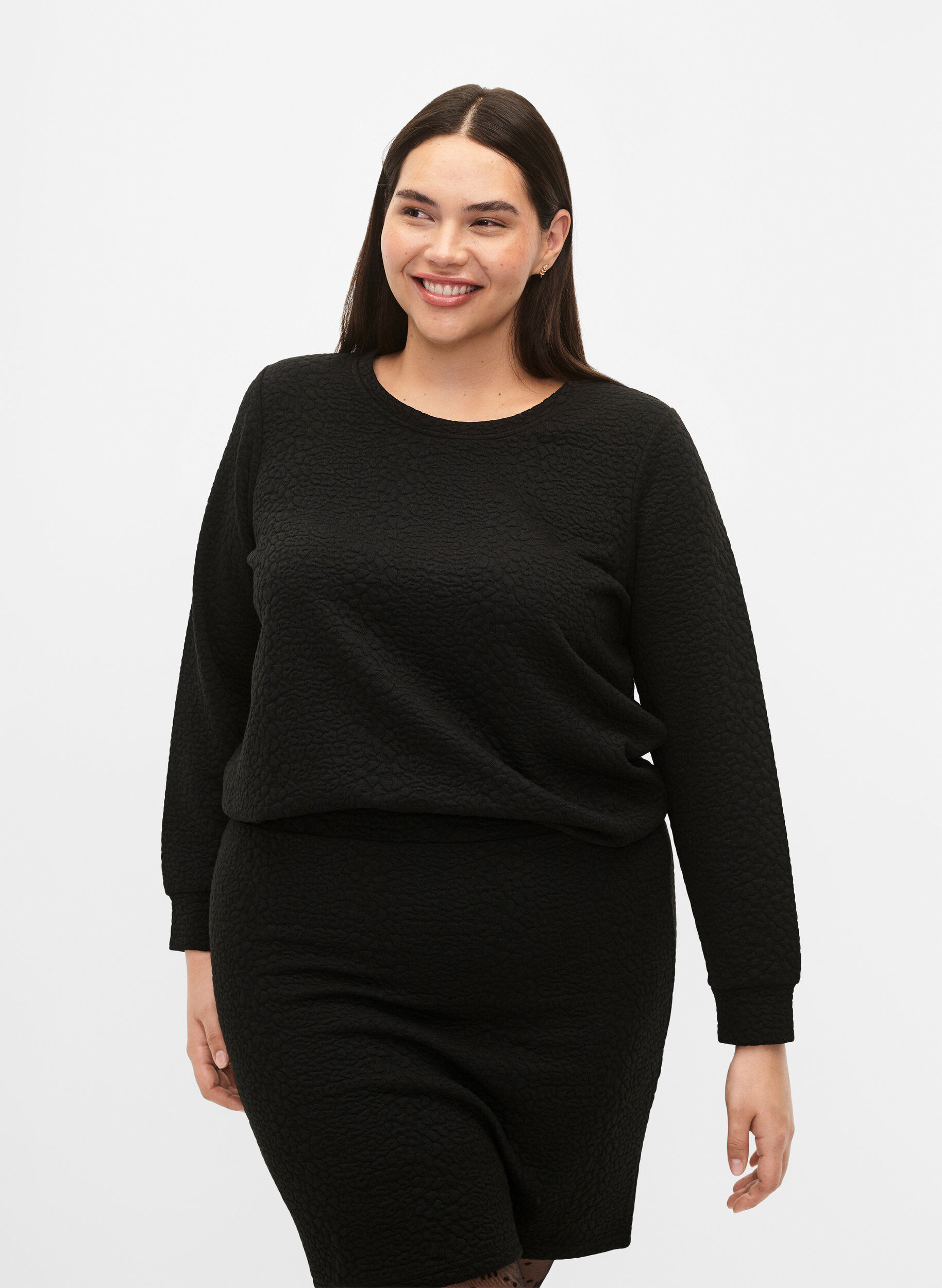 Zizzi Einfarbige, strukturierte Bluse, Black, Model image number 0