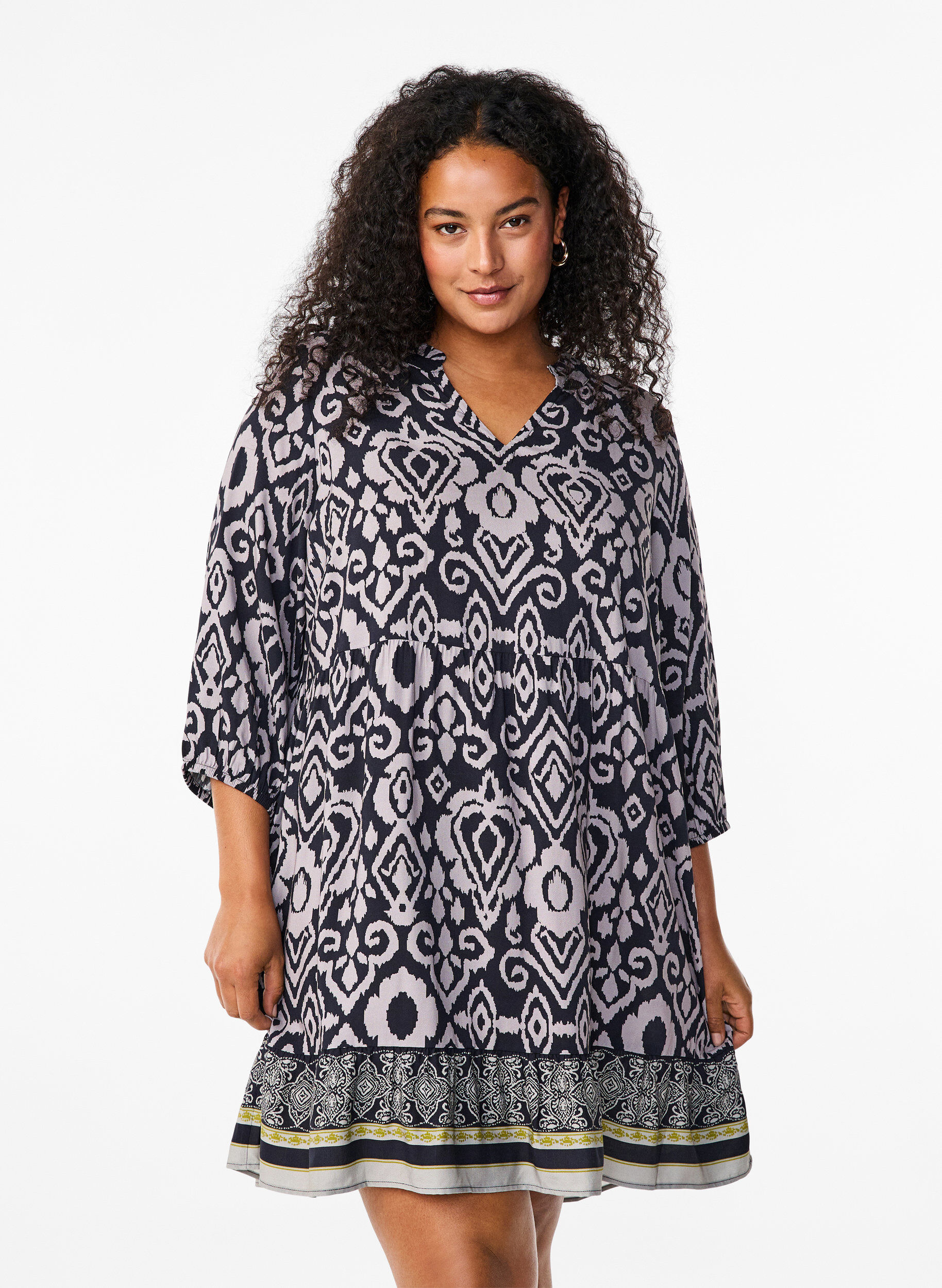 Zizzi Robe courte &eacute;vas&eacute;e et imprim&eacute;e, Black AOP, Model image number 0