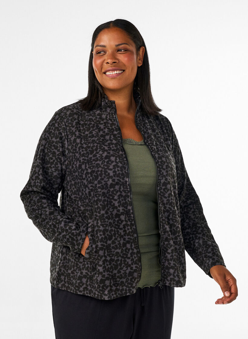 Fleecejacke mit Leopardenmuster und hohem Kragen, Schwarz, Model image number 0