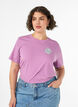T-Shirt aus Bio-Baumwolle mit R&uuml;ckenprint, Rot, Model image number 0