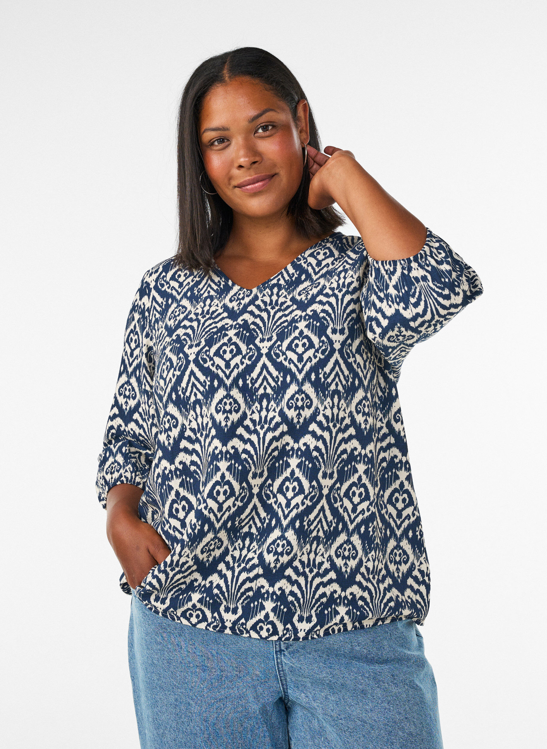 ZizziBlouse imprim&eacute;e en viscose avec manches 3/4, Bleu, Model image number 0