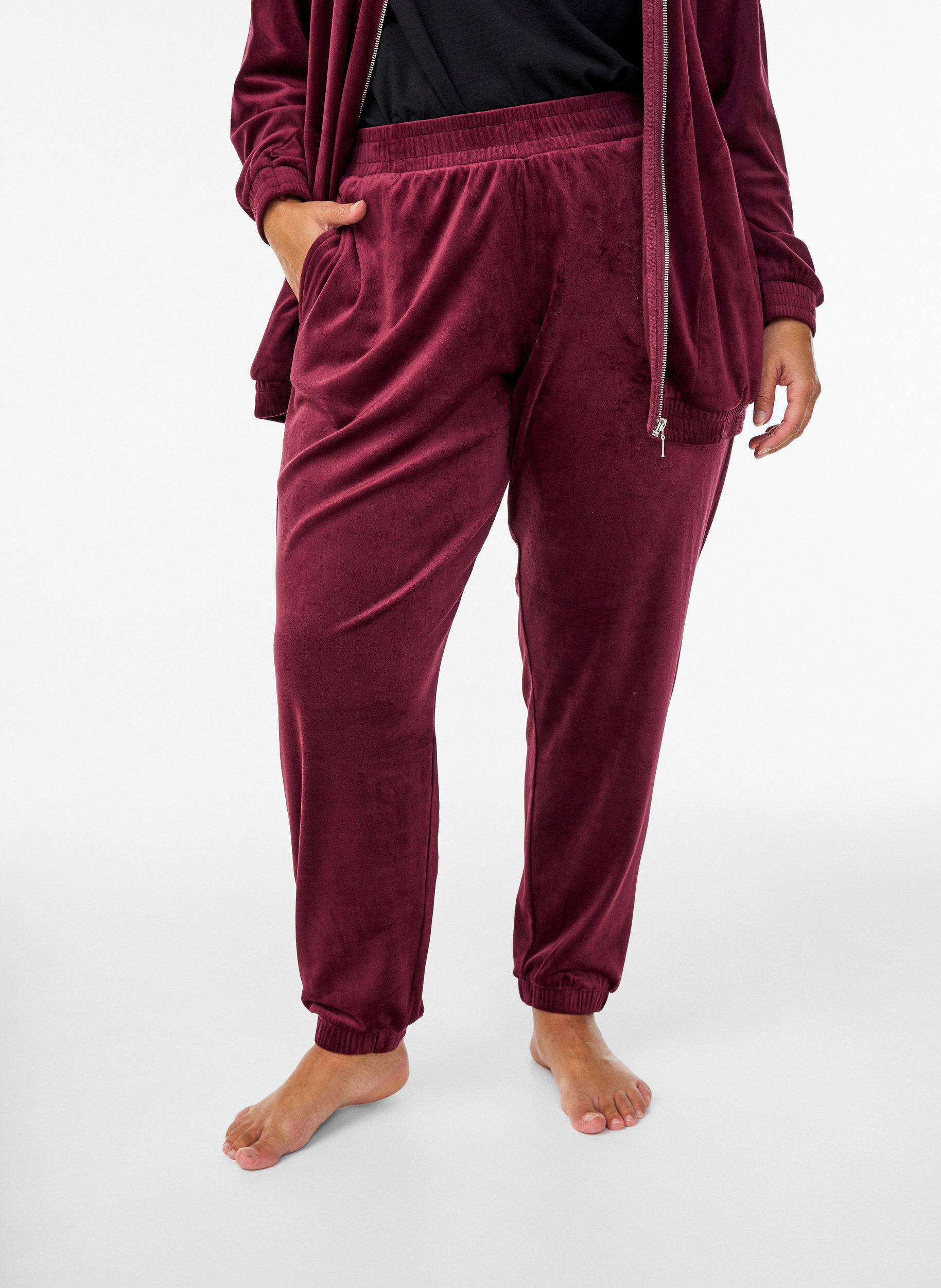 ZizziLockere Samt-Hose, Rot, Model image number 2