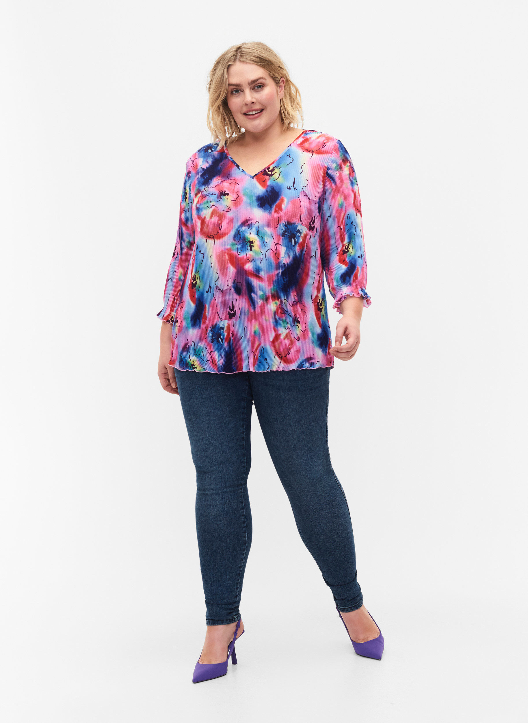 Zizzi Plissierte Bluse mit 3/4-&Auml;rmeln, Lavender Space AOP, Model image number 2