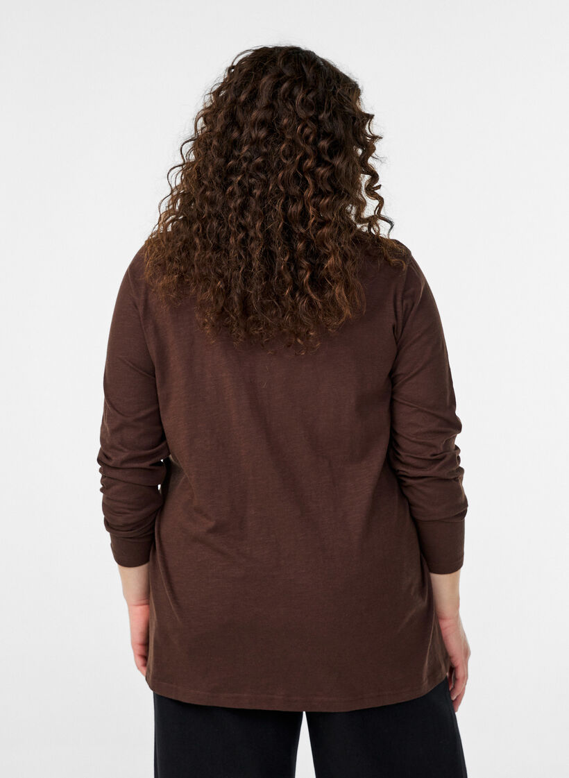 T-shirt &agrave; manches longues avec col V et boutons, Marron, Model image number 2