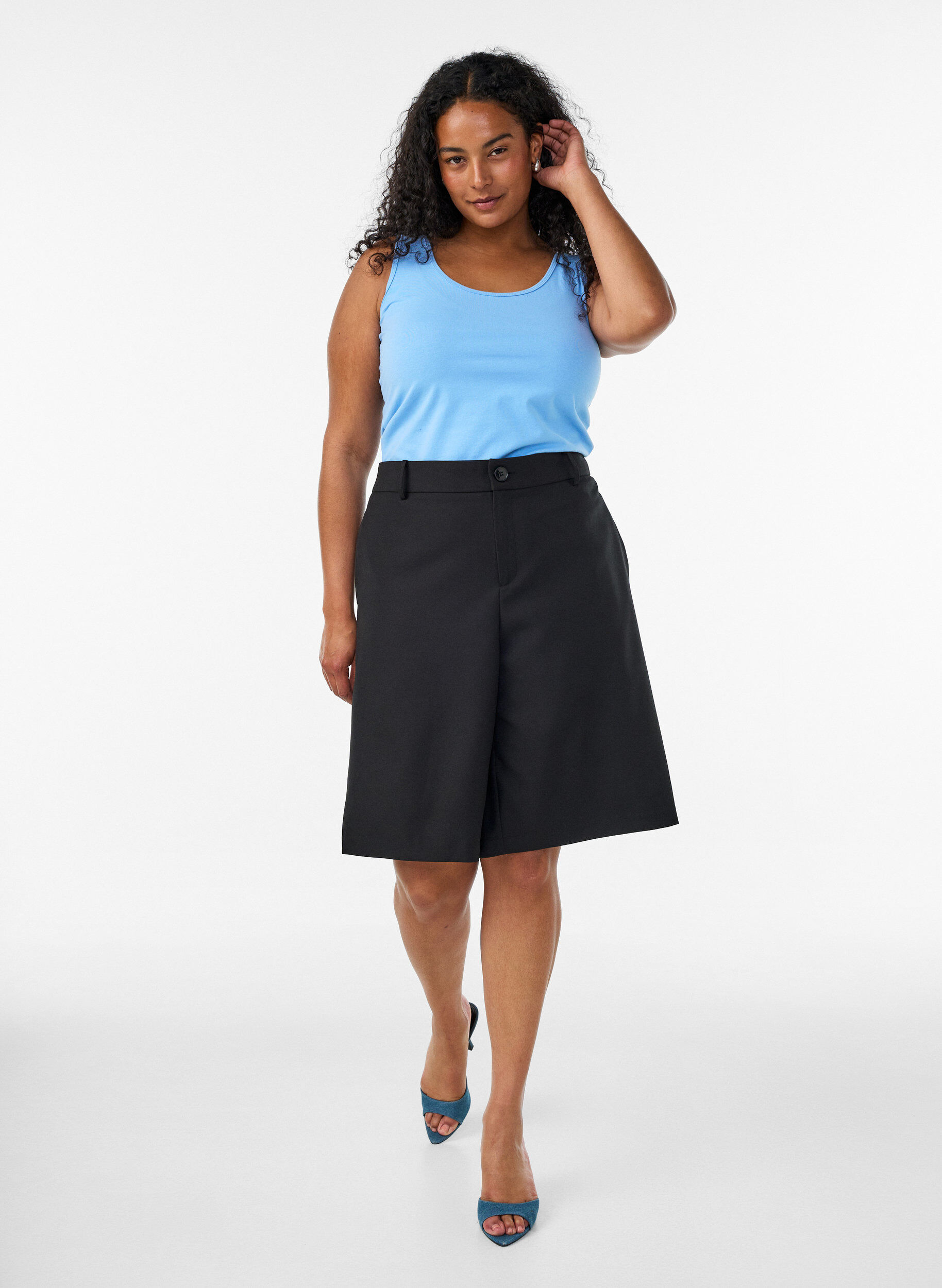 ZizziHaut basic uni en coton, Bleu Clair, Model image number 1