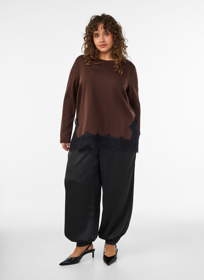 Bluse aus Jersey mit Spitzen, Braun, Model image number 1