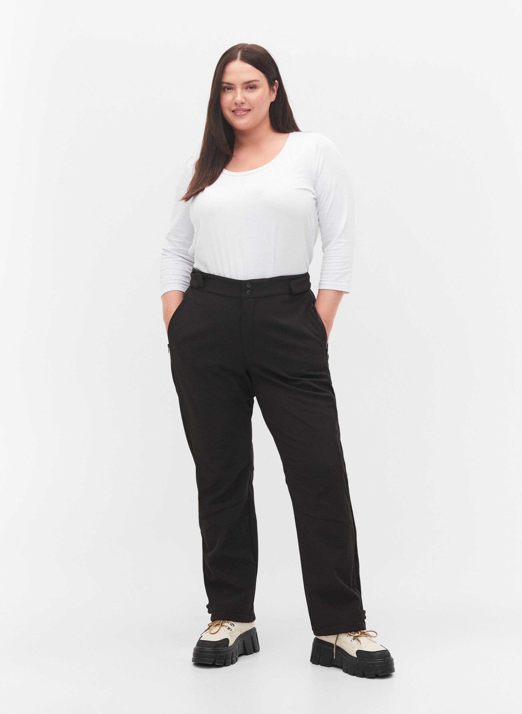 ZizziSoftshell-Hose mit justierbarem Klettverschluss, Schwarz, Model image number 1