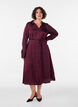 Hemdblusenkleid aus Satin mit einem Bindeg&uuml;rtel, Rot, Model image number 0