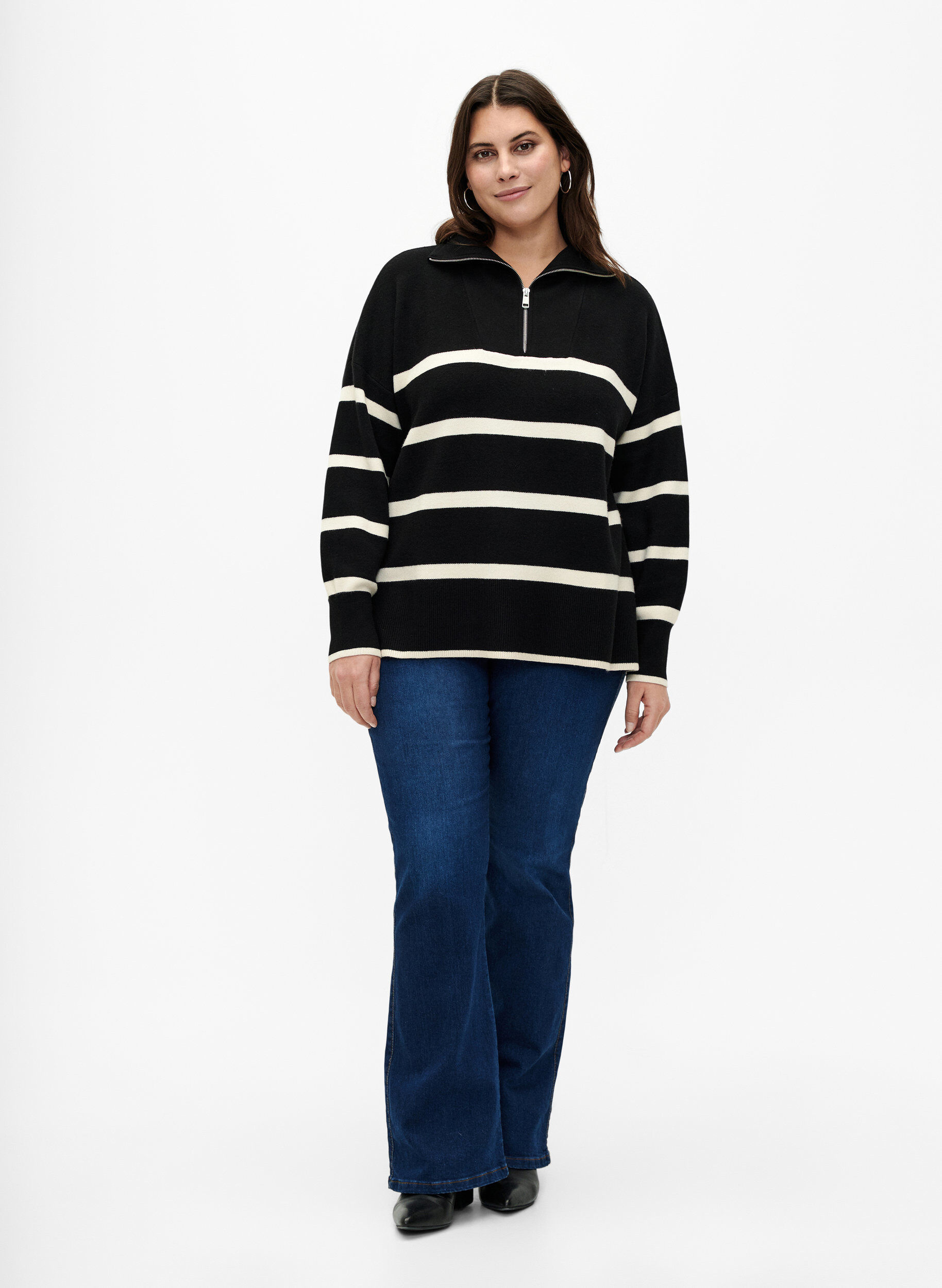 Zizzi Pullover mit Streifen und hohem Kragen	, Black w. Birch, Model image number 2