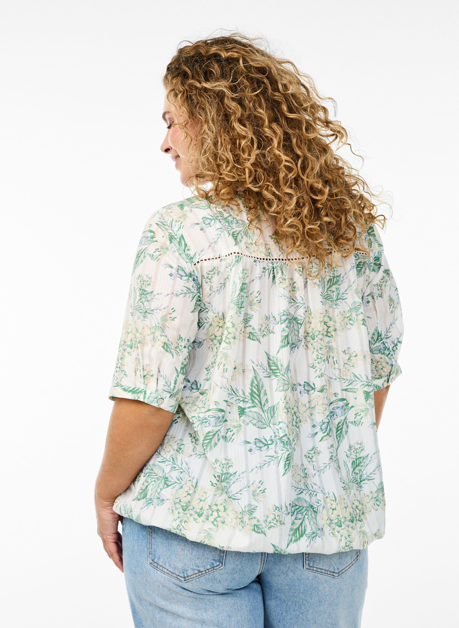 Zizzi Blouse imprim&eacute;e &agrave; manches 1/2, Blanc, Model image number 2