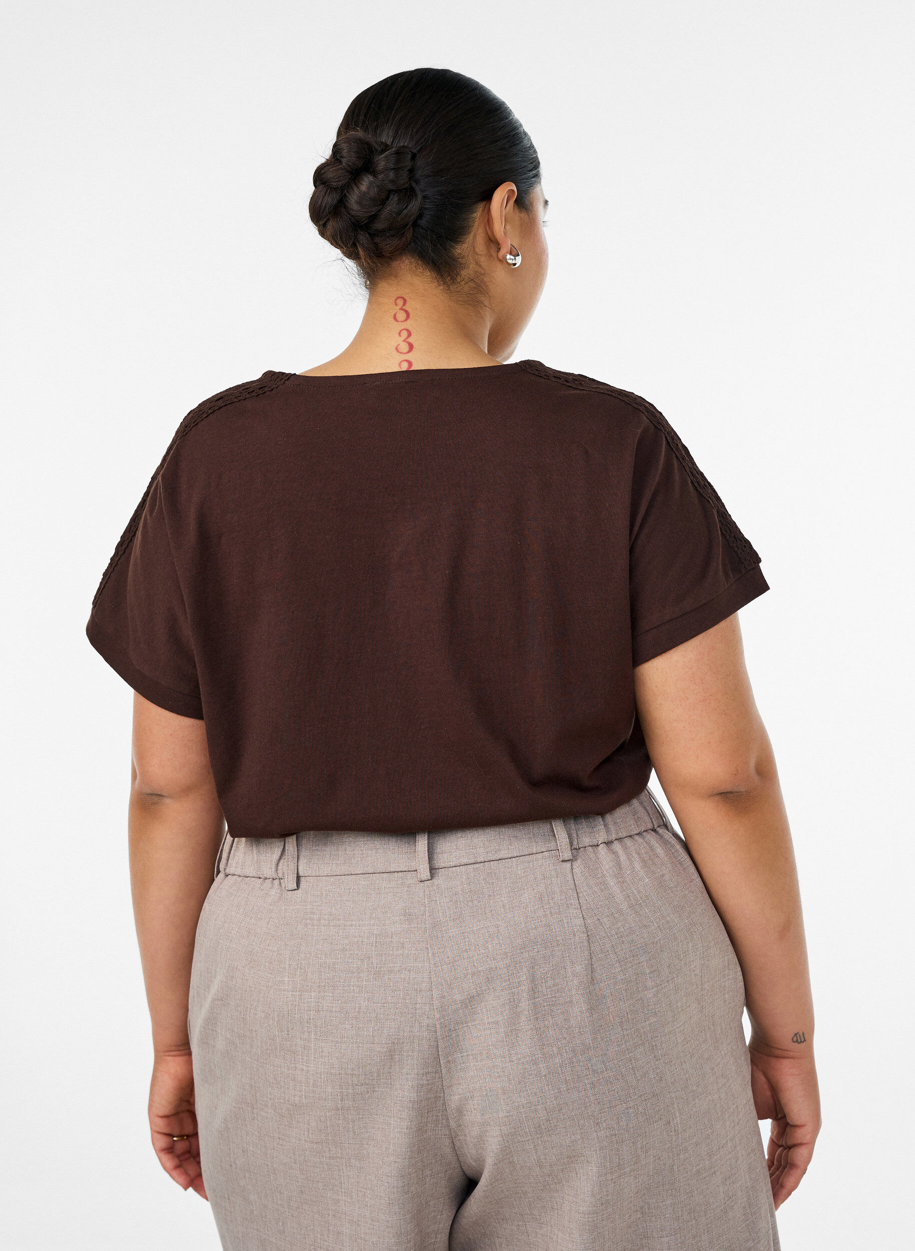 ZizziT-shirt en coton avec d&eacute;tails en crochet, Marron, Model image number 2
