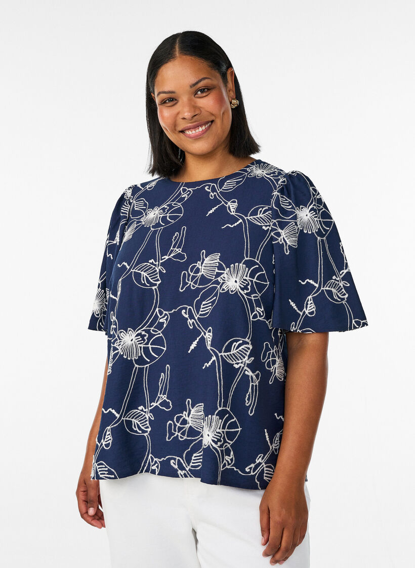 Kurz&auml;rmelige Bluse mit Stickmuster, Blau, Model image number 0