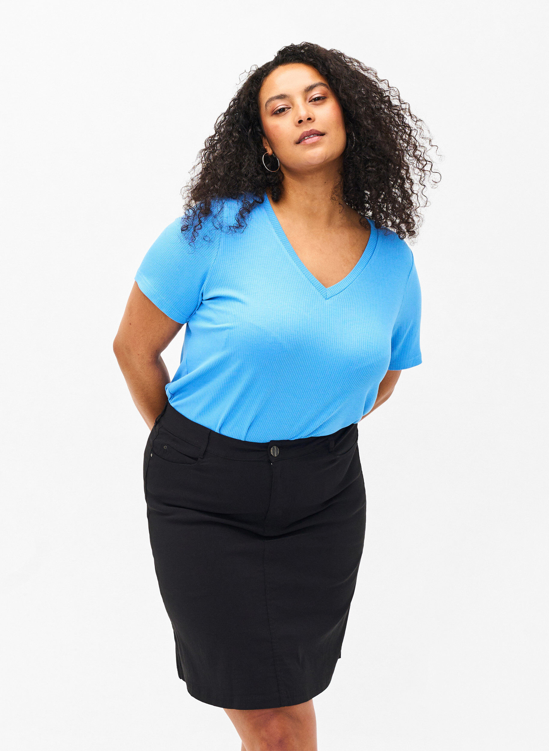 Zizzi Jupe courte avec short int&eacute;gr&eacute;, Noir, Model image number 0