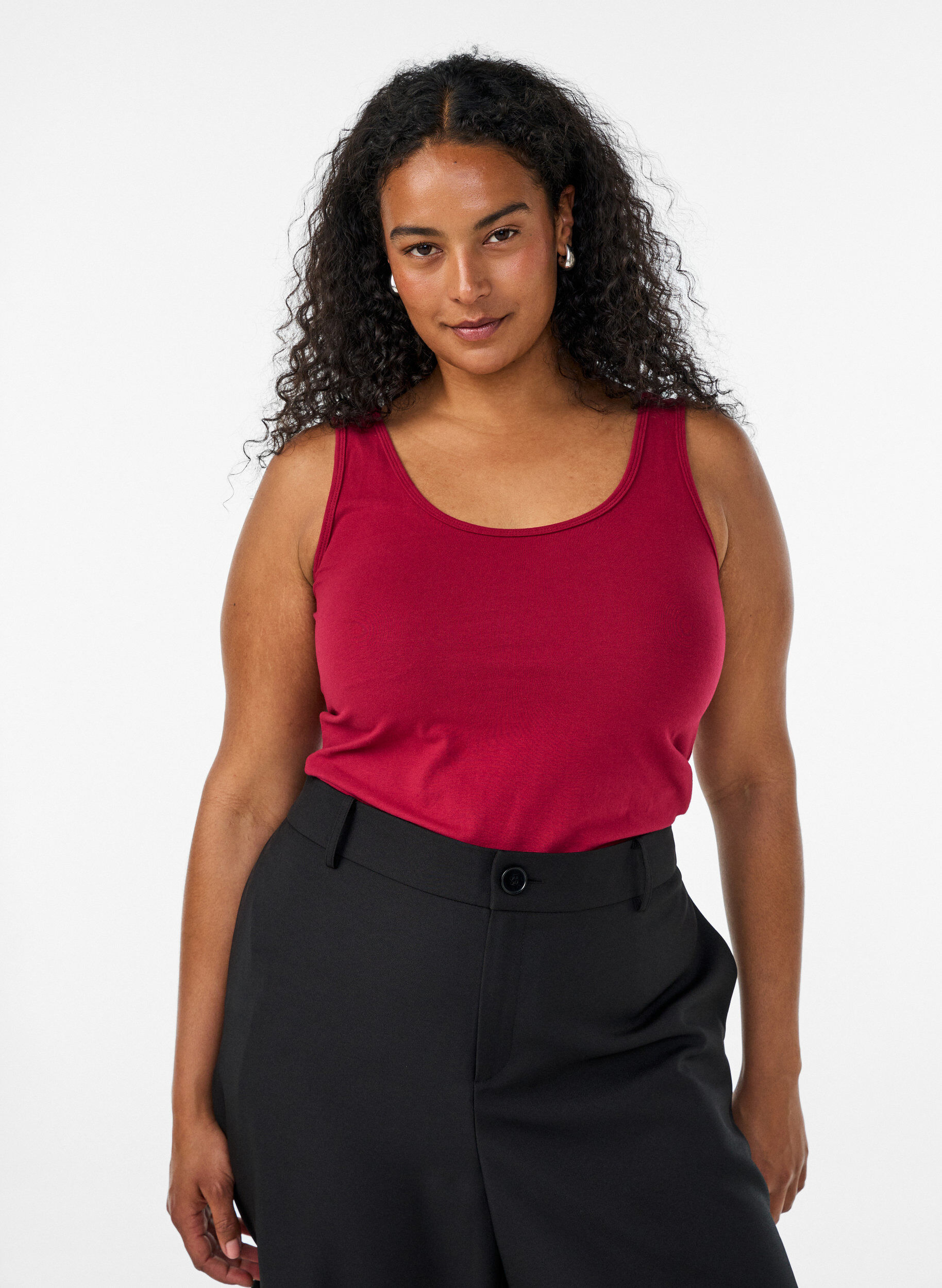 Einfarbiges Basic Top aus Baumwolle, Rot, Model