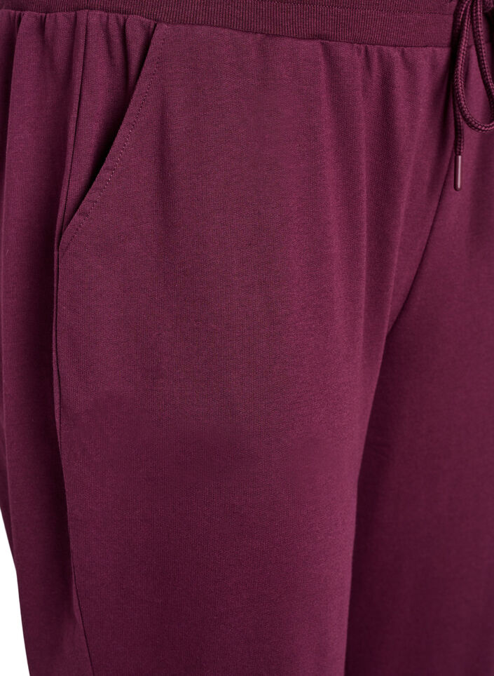 Lockere Trainingshose mit Taschen, Rot, Packshot image number 2