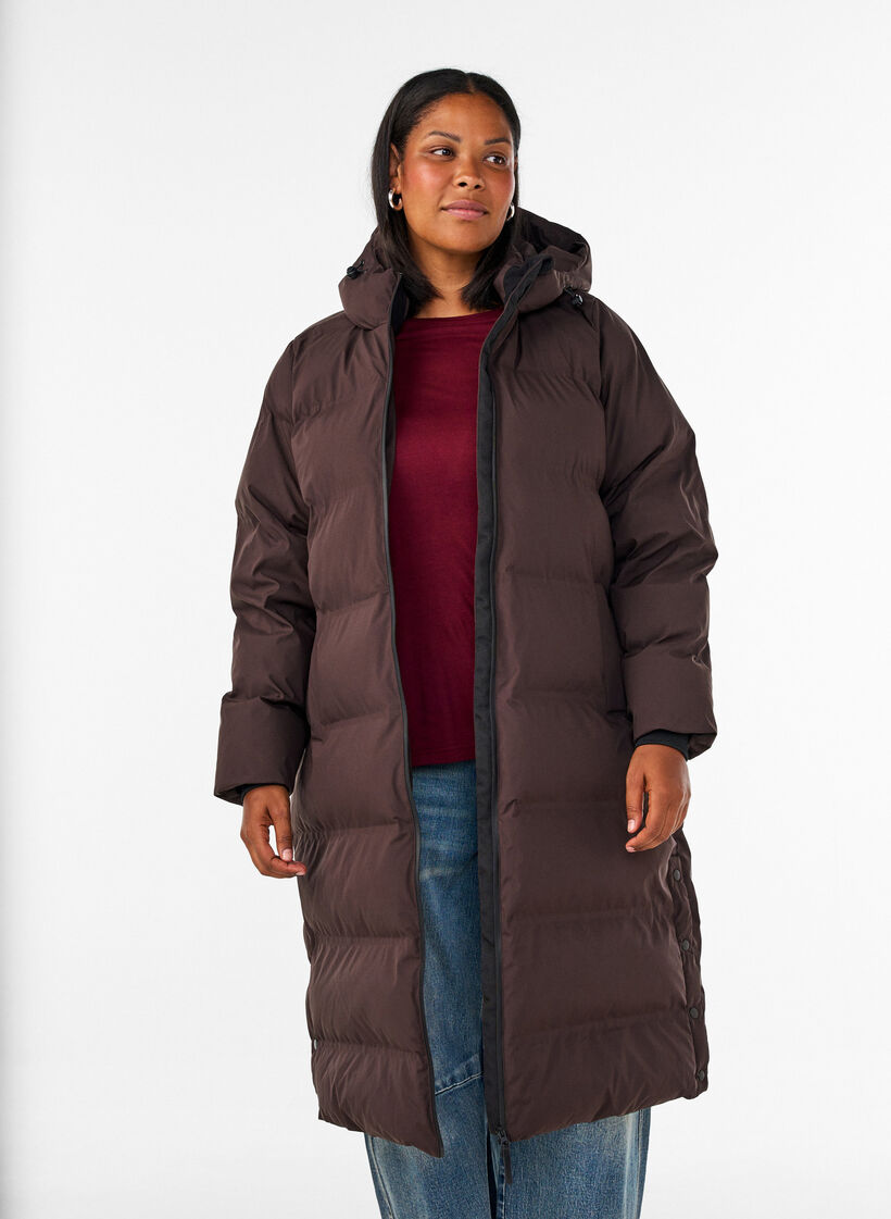 Langer Winter-Steppmantel mit Kapuze, Braun, Model image number 0