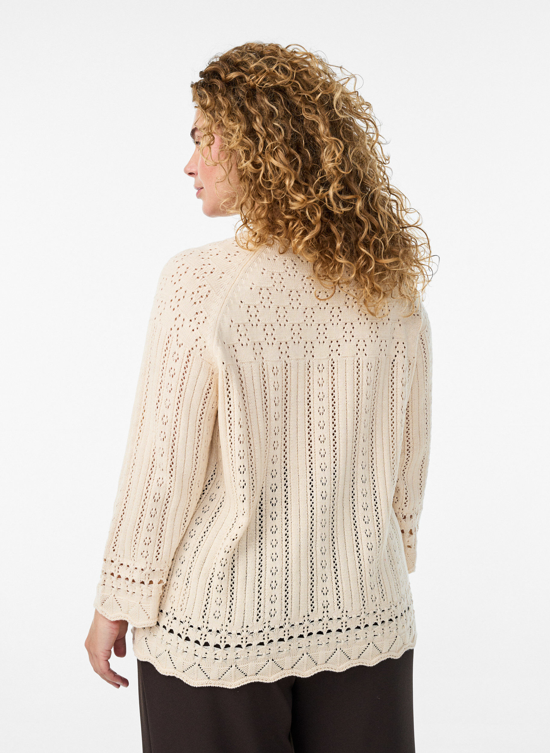 Zizzi Top en maille avec broderie eyelet et manches 3/4, Beige, Model image number 2