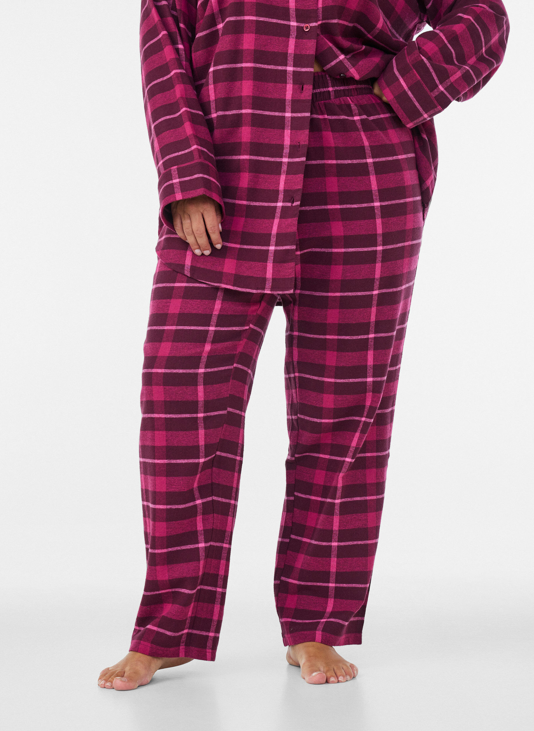 ZizziKarierte Pyjamahose aus Baumwolle, Rot, Model image number 2