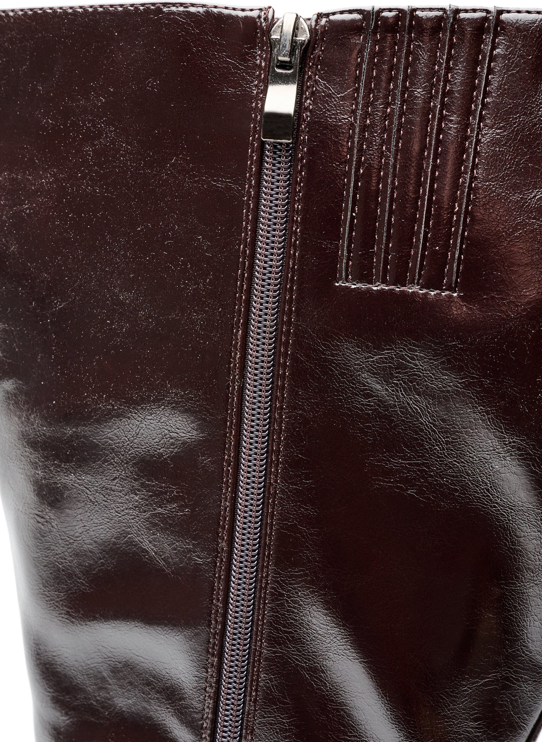 ZizziHoher Stiefel mit leicht strukturierter Optik, Braun, Packshot image number 4
