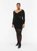 Robe courte en velours avec des touches de dentelle, Black, Model image number 3