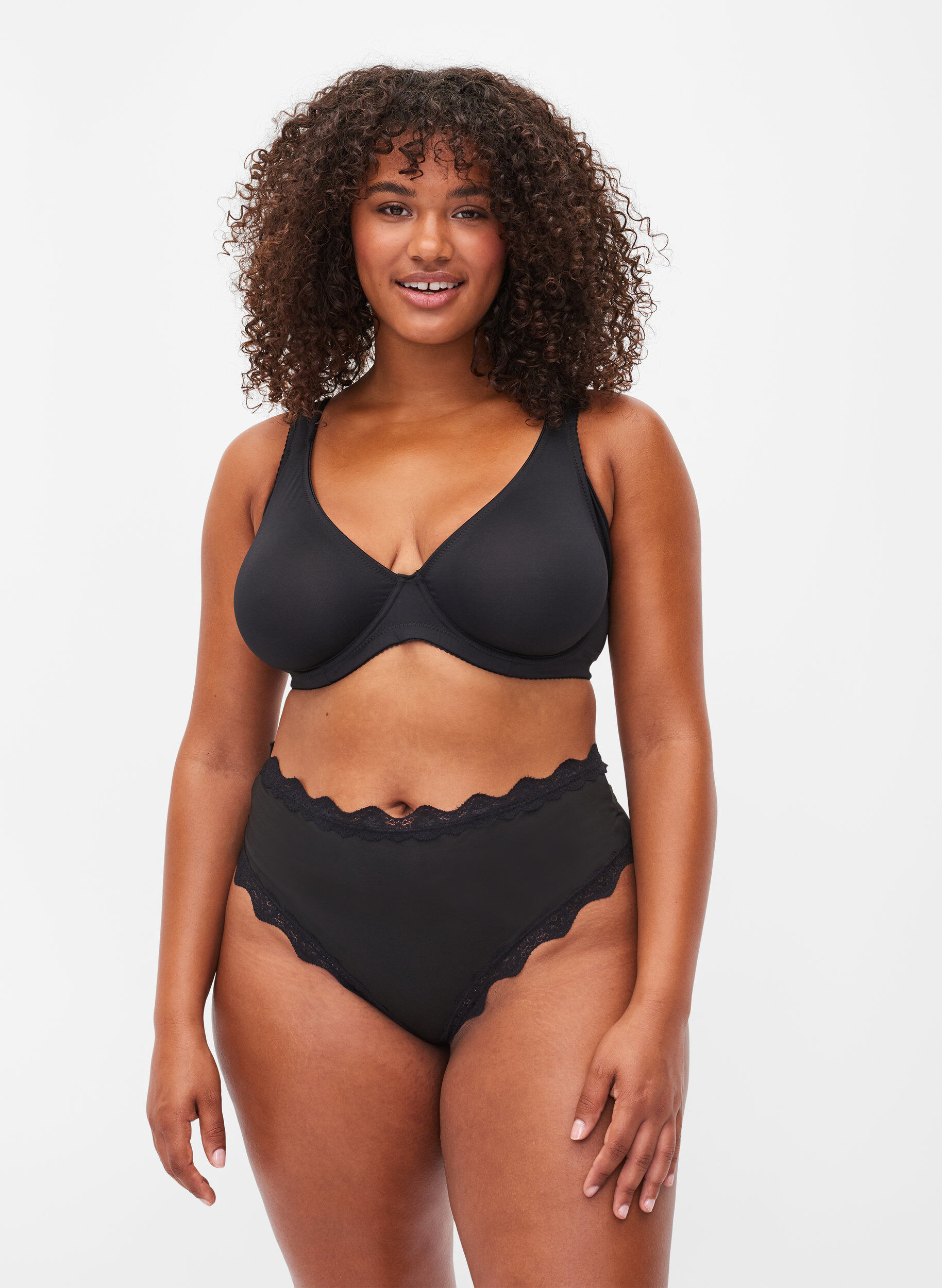 Zizzi 2er-Pack H&ouml;schen mit Spitzenr&auml;ndern, Black, Model image number 0