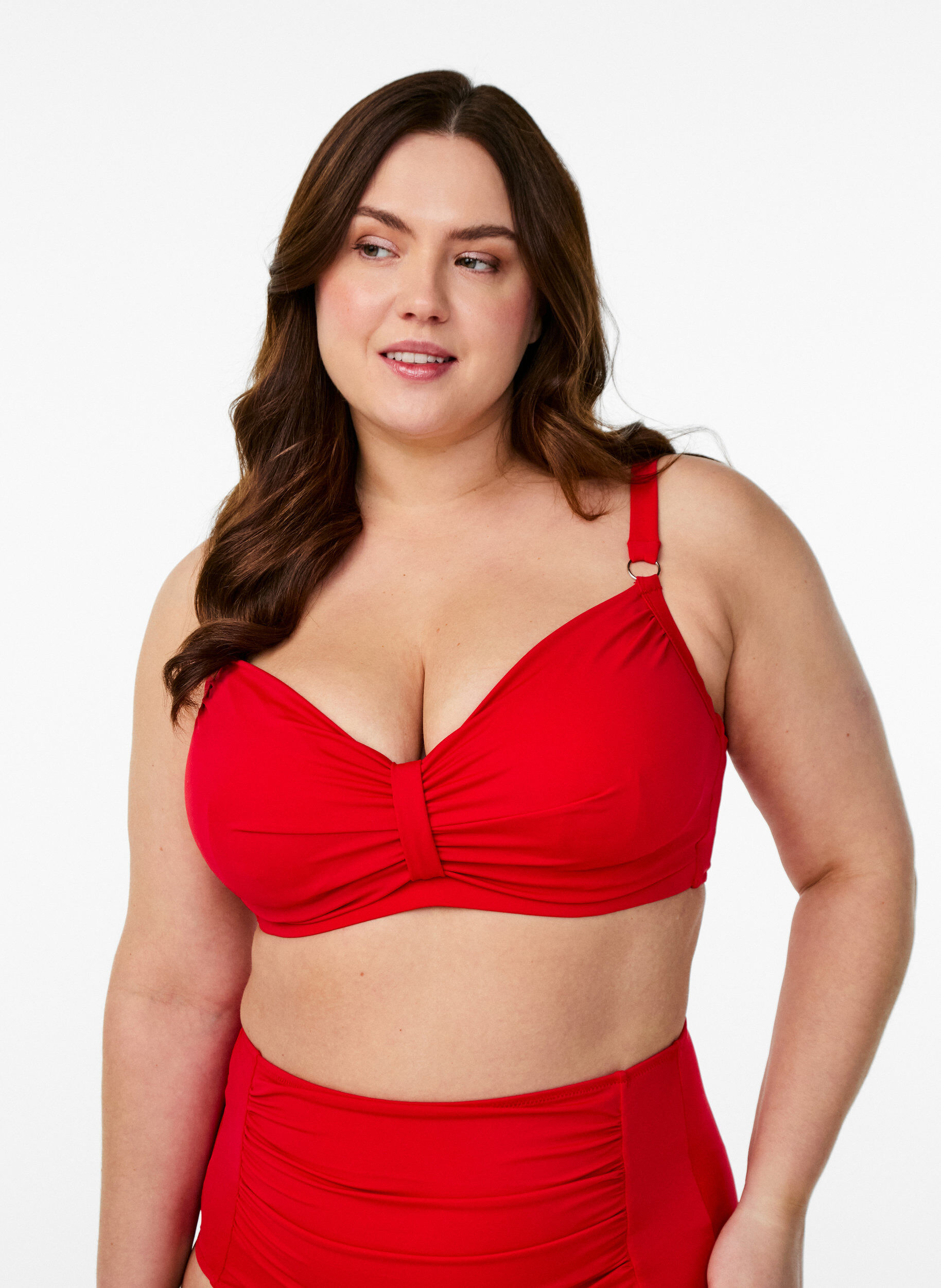 Zizzi Bikini-BH mit B&uuml;gel und Drapierung, Rot, Model image number 0